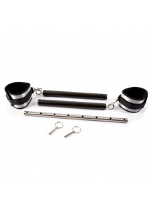 Drążek z kajdankami regulowany - Fifty Shades of Grey Adjustable Spreader Bar and Cuff Set 