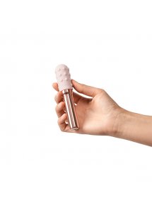 Ekskluzywny wibrator klasyczny z nakładkami - Le Wand Grand Bullet Rechargeable Vibrator Rose Gold  