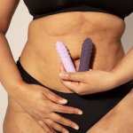 Je Joue - Mini Wibrator Pocisk Z Prążkami Duet Lilac Bullet