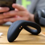 Lovense Diamo - Pierścień na penisa sterowany z telefonu