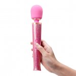 Masażer różdżka błyszczący brokatem - Le Wand Petite All That Glimmers Rechargeable Vibrating Massager Różowy