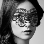 Maska przylepiana - Bijoux Indiscrets Eyemask Anna