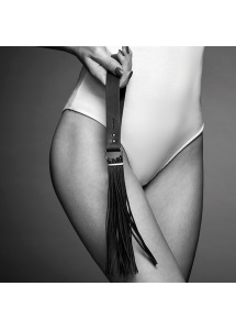 Pejcz skórzany - Bijoux Indiscrets Maze Tassel Flogger Czarny