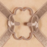 Ściągacze klipsy do ramiączek - Bye Bra Curved Clips - Cieliste (2x) & Brązowy & Czarny & Biały