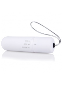 Stymulujące majteczki damskie zdalnie sterowane - The Screaming O Remote Control Panty Biały