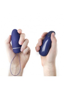 Wibrujące jajeczko bezprzewodowe - B Swish bnaughty Deluxe Unleashed  Niebieski