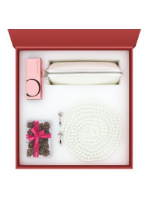 Zestaw akcesoriów erotycznych CinqCinq - Edition Valentine Passion & Pearls z wibratorem i kajdankami